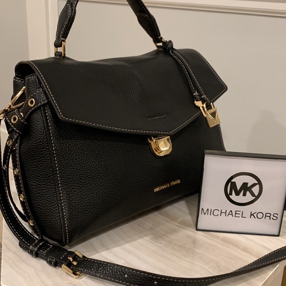 Michael Kors Handbags - Michael Kors Bristol Pebbled Leather Satchel Bag EUC